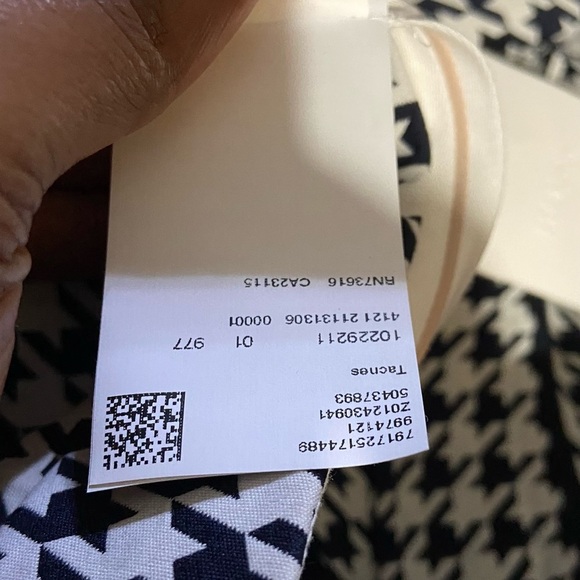 Hugo Boss Pants - Picture 10 of 13